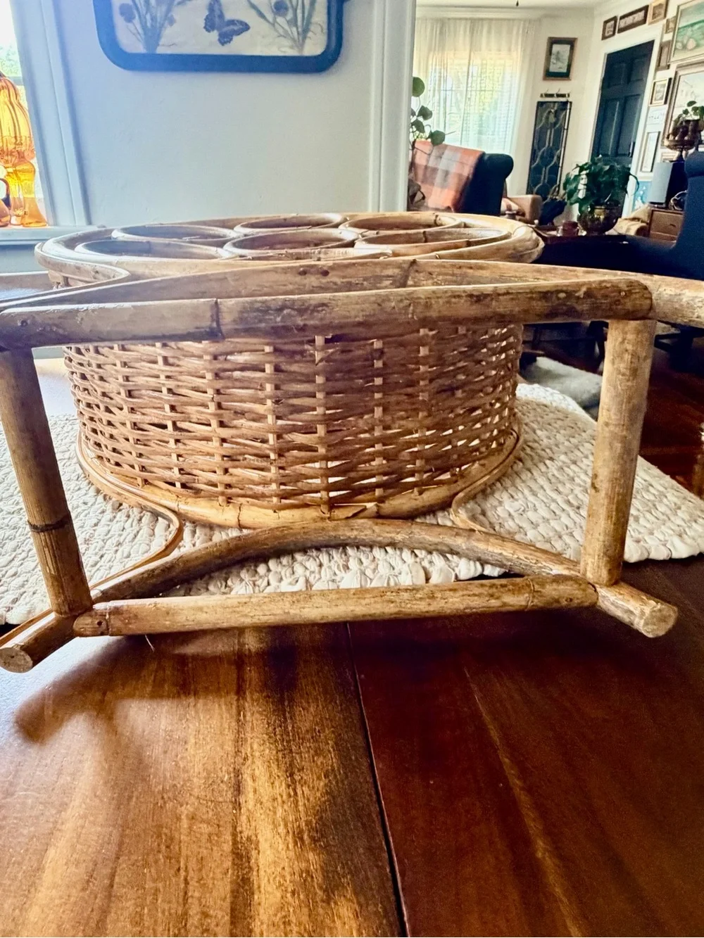Vintage handcrafted round